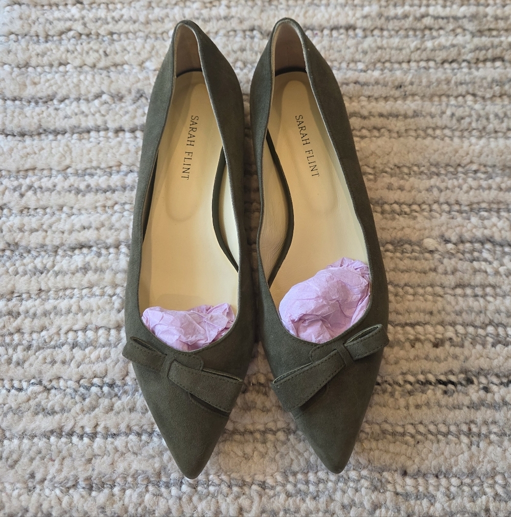 Sarah Flint Olive Green Suede Pointed Toe Heels with Bow